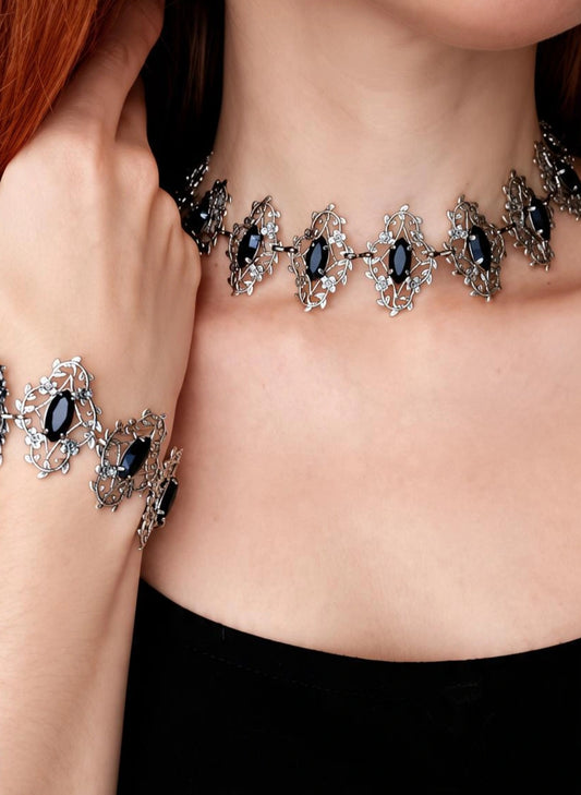 Silver Leaves Choker