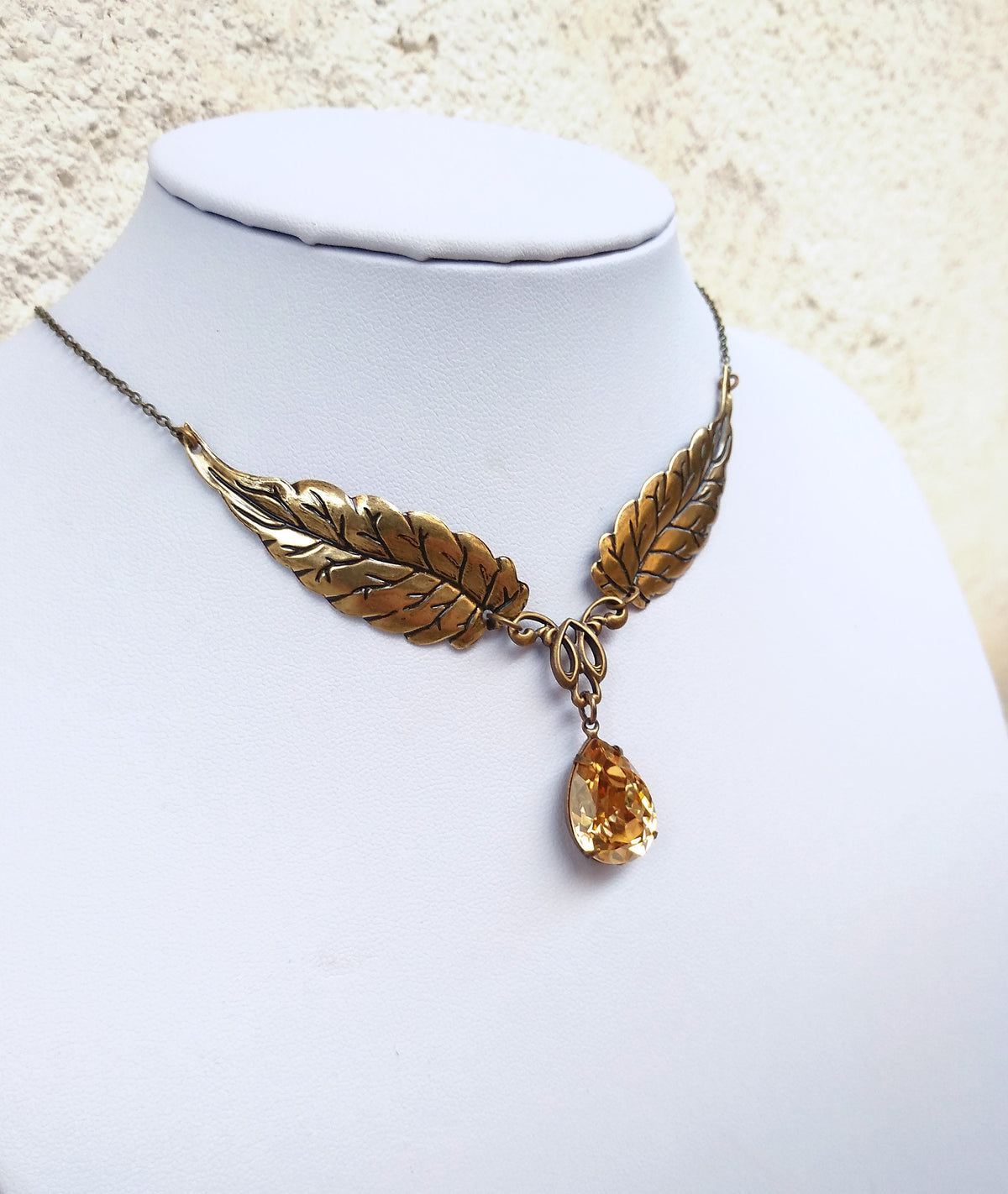 Brass leaves necklace
