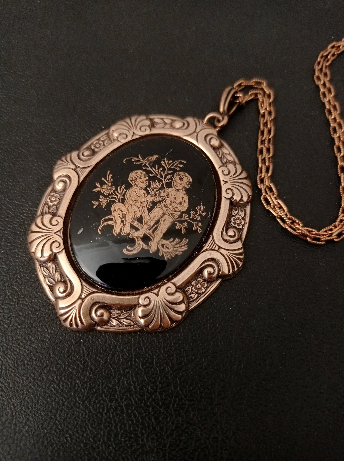 Zodiac sign pendant