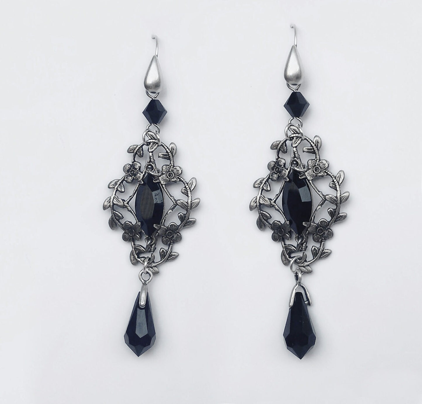 Lacy leaves earrings