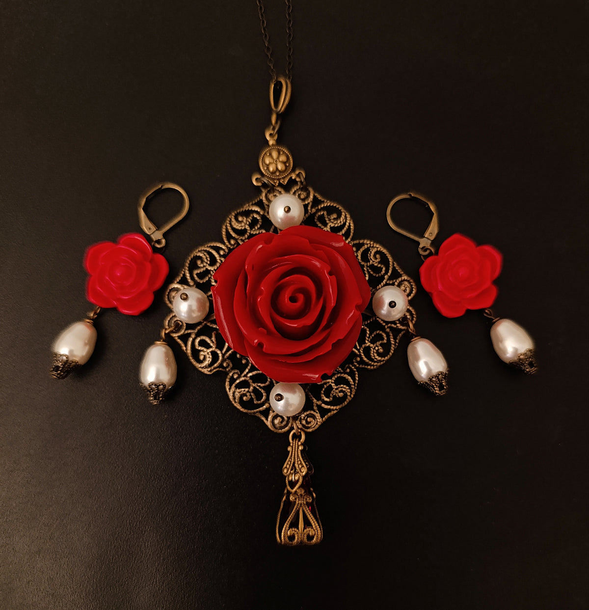 Brass medieval necklace with red rose and white pearls